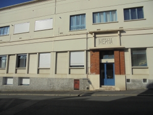 A SAINT-QUENTIN - Proche du Cinéma et à deux pas du centre-ville (réf : F0038)