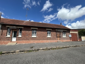 EXCLUSIVITE - A PERONNE - Proche Hôpital - Maison de PLAIN-PIED - (réf : L0133) Prix : 87 200 €