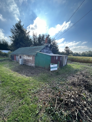 EXCLUSIVITE - Campagne immédiate de Péronne - Terrain à bâtir avec bâtiment - (réf : G0130) - Prix : 39 000 €
